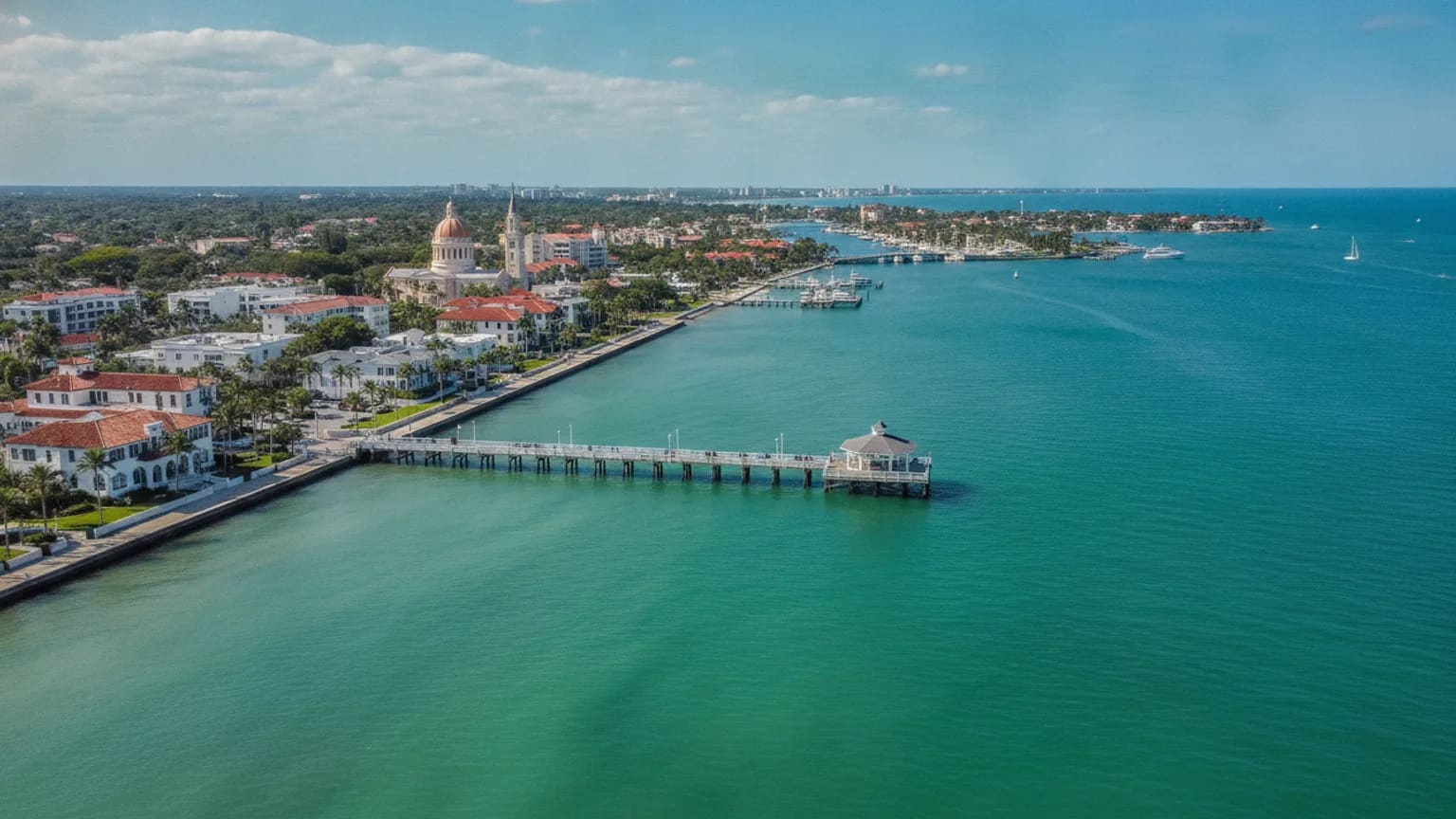 Naples, United States — coworking & meeting rooms